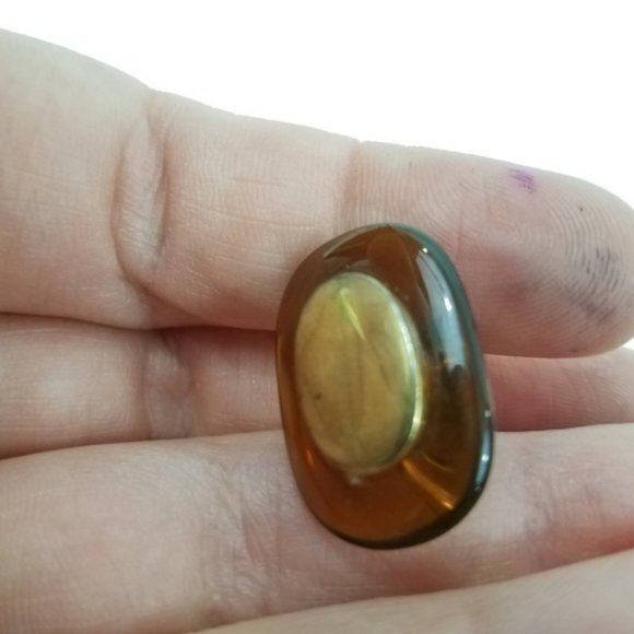 Amber Faux Gold Tone Clip On Earrings Screw Back T - Picture 7 of 8